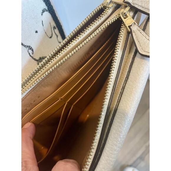 COACH CROSSBODY TEA ROSE WILLOW LEATHER CHALK COLOR  VERSATILE ICONIC - Picture 6 of 16